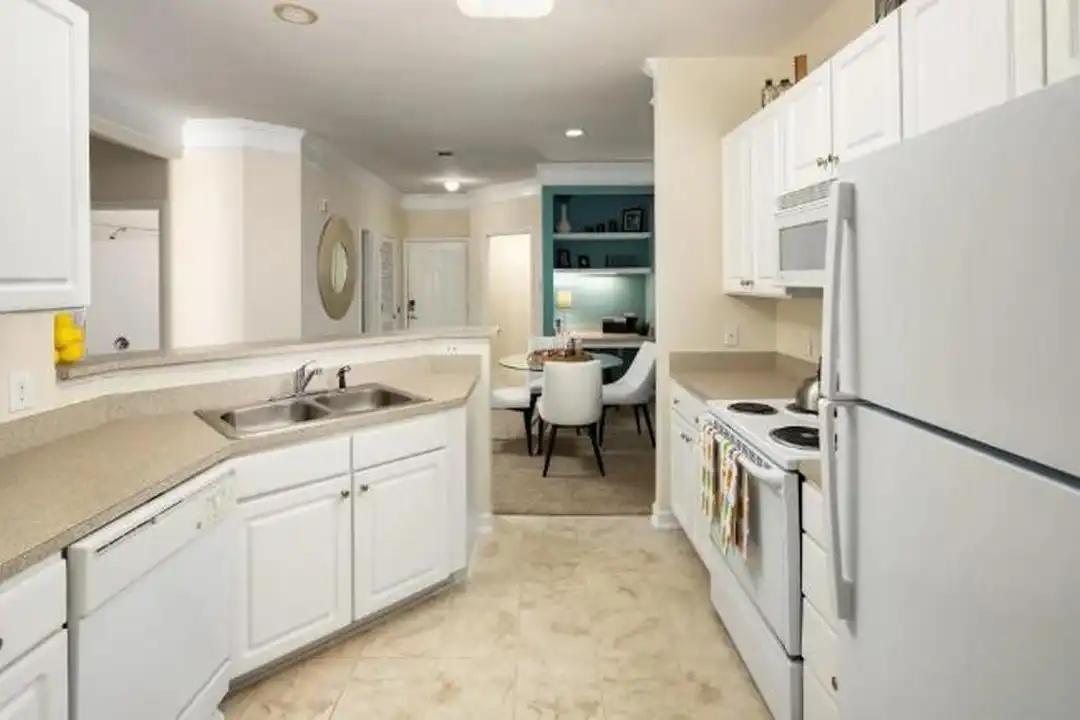 500 Abberly Crest Blvd - View 2