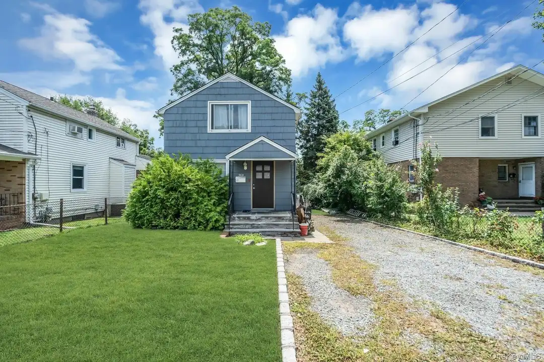 36B Avenue A – photo 1 of 13