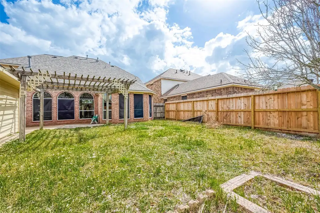 2424 Leanett Way - View 5