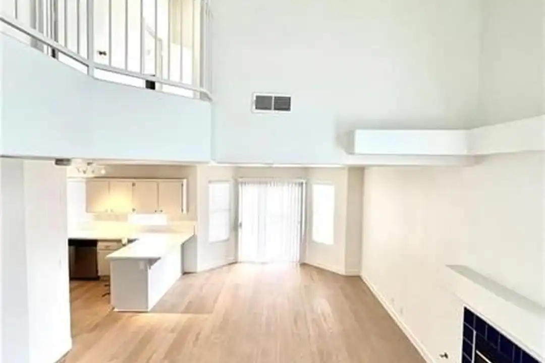 6608 Lund Dr - View 6