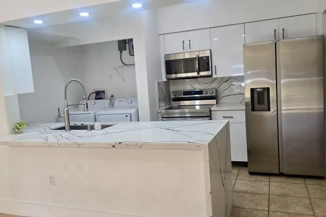18338 NW 68th Ave unit B - View 6