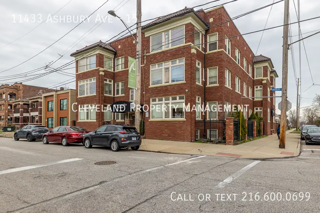 11433 Ashbury Ave – photo 1