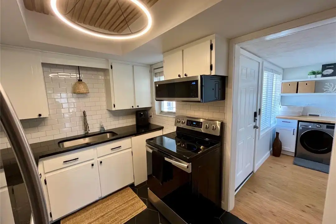 4510 Overlook Dr NE #225 - View 6