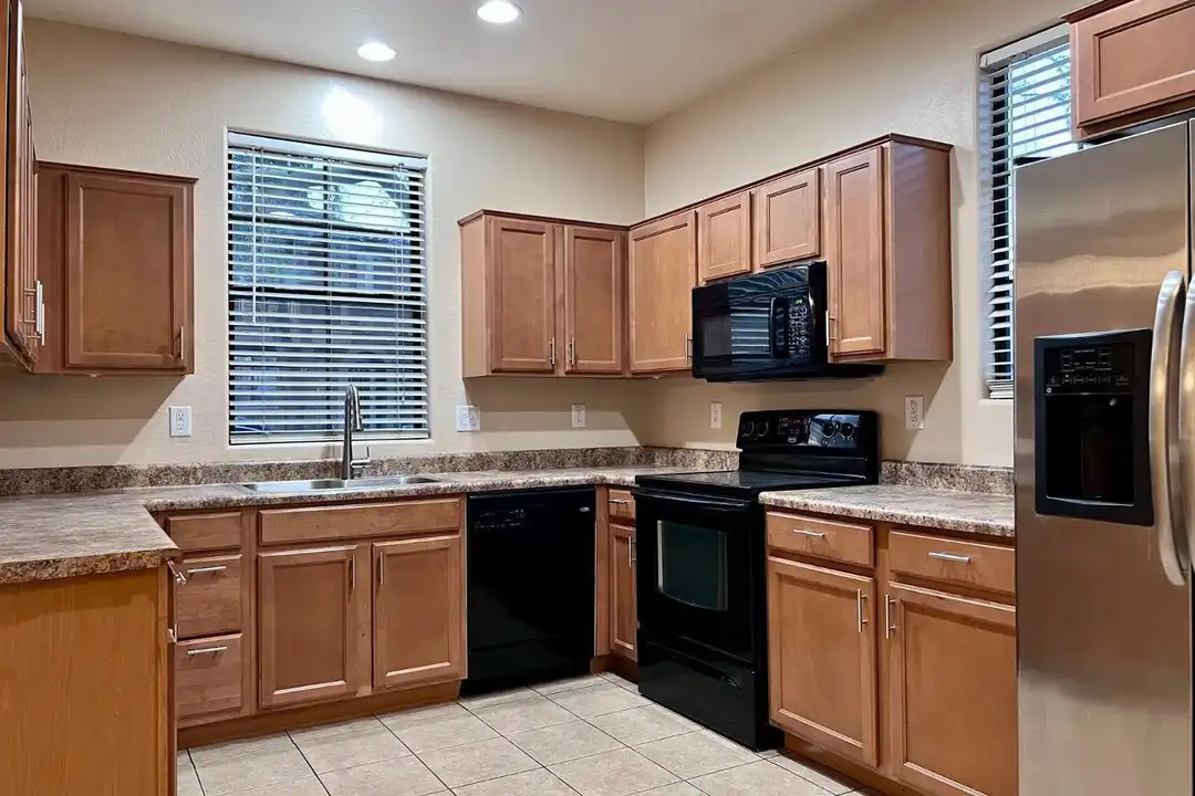 House in Phoenix - View 4