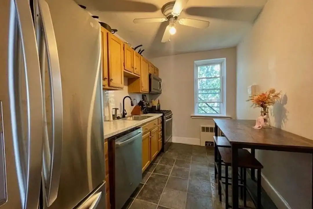 125 Farragut Rd unit 46 - View 2