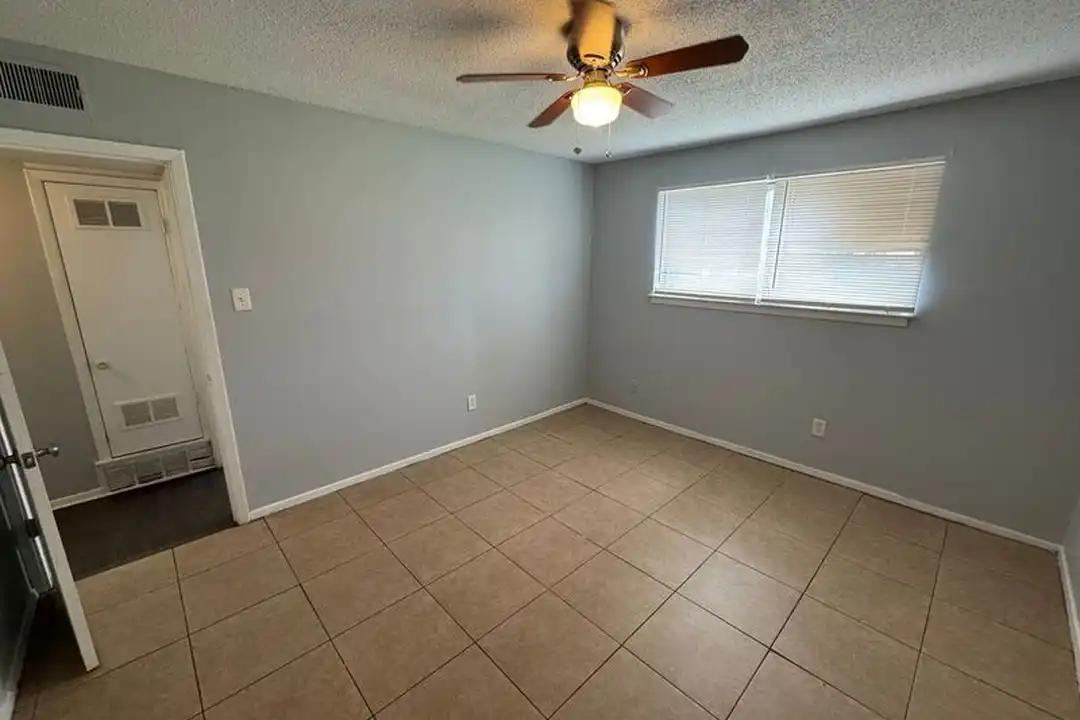 151 N Belvedere Blvd unit 12 - Widok 6