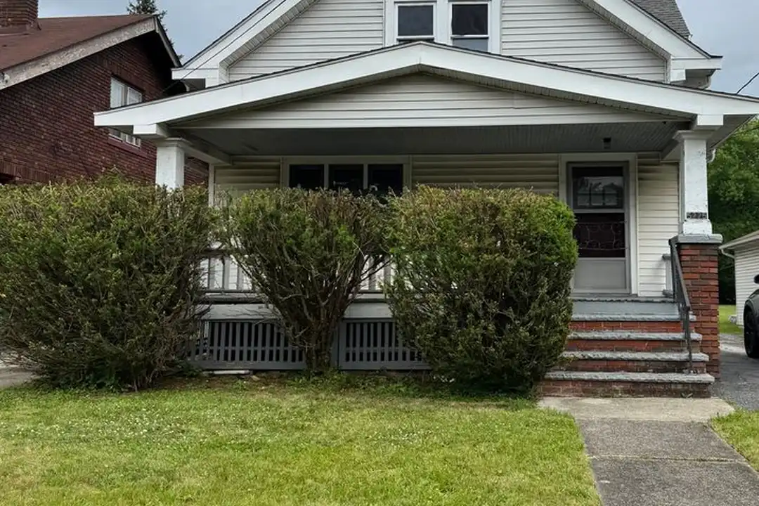 5225 Theodore St – photo 1