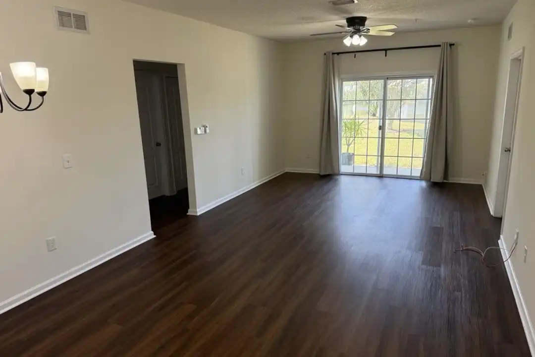 4982 Key Lime Dr unit 107 – pohled 5