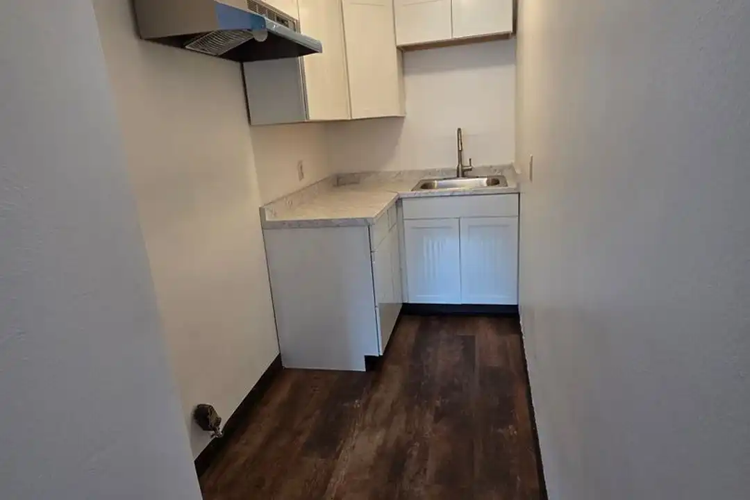 155 Pearl St – photo 1