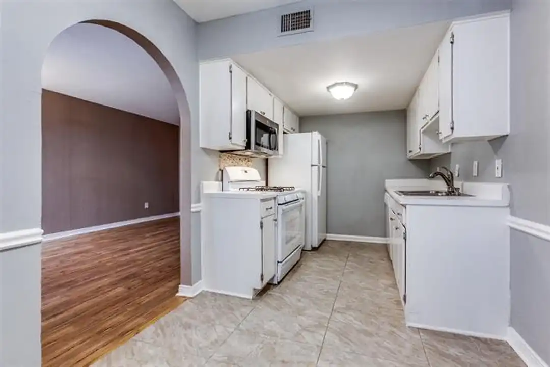 15926 Stillwood St unit 1071 - More