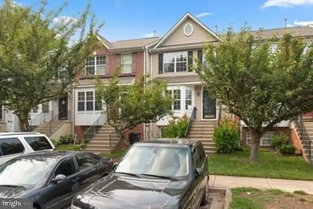 Apartment in Upper Marlboro - View 2