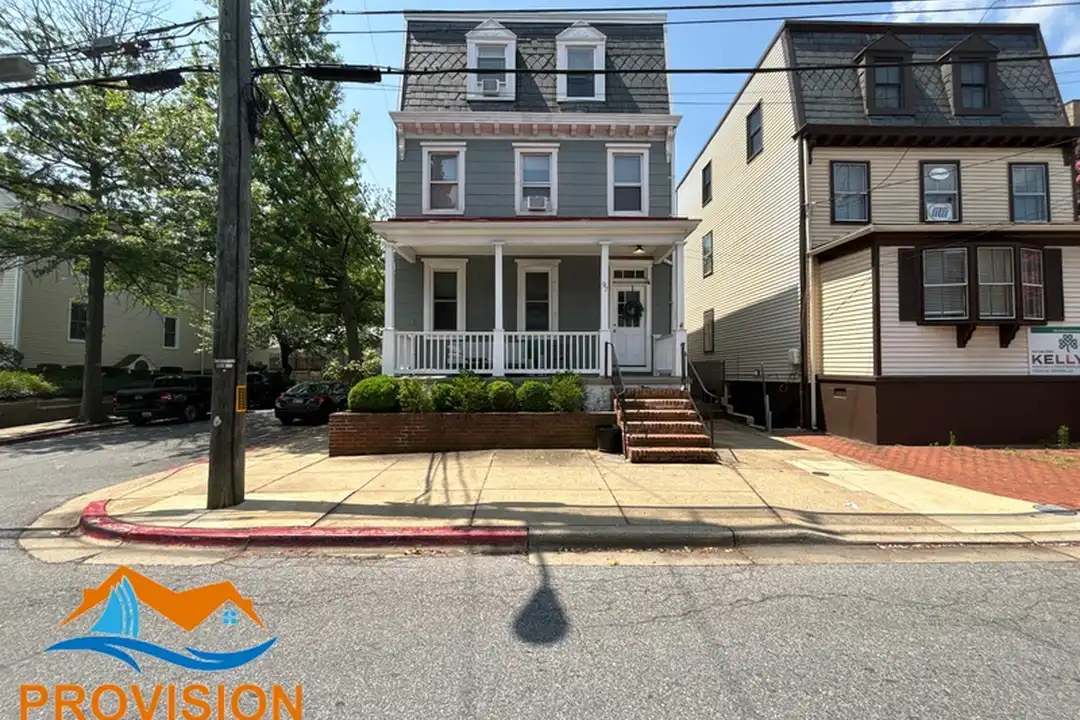 97 Cathedral St unit B – photo 1