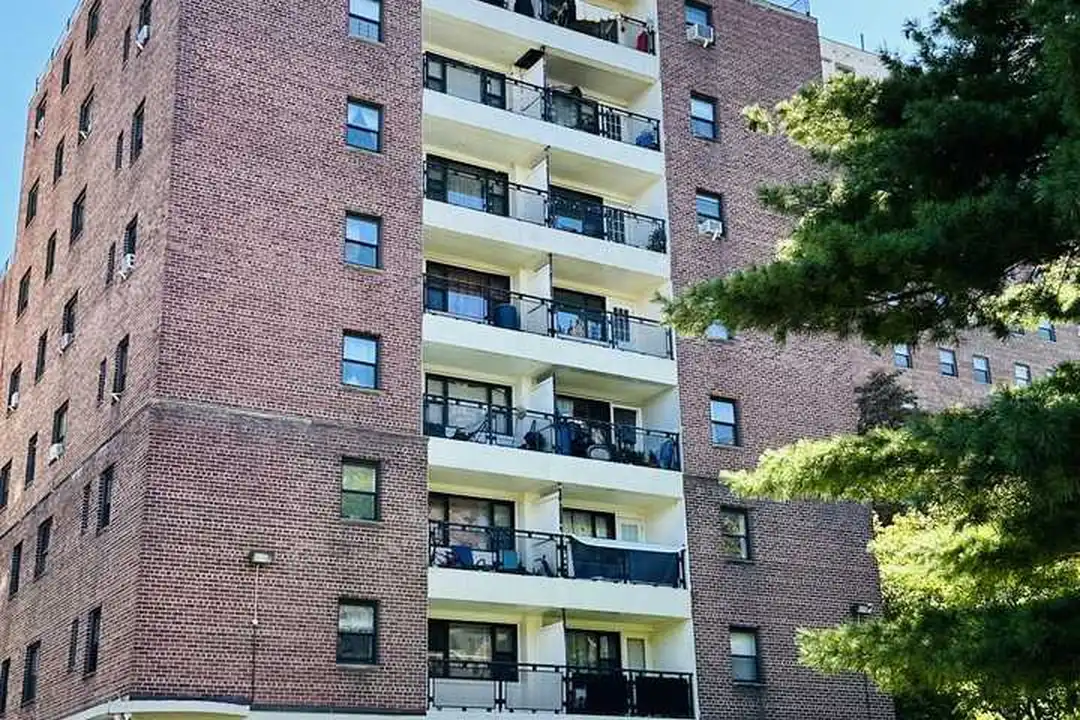 56 S Munn Ave unit #7G – photo 1