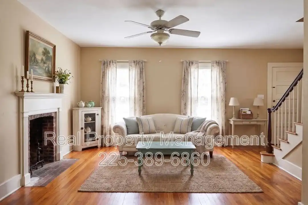 755 Arlington Ave – photo 1