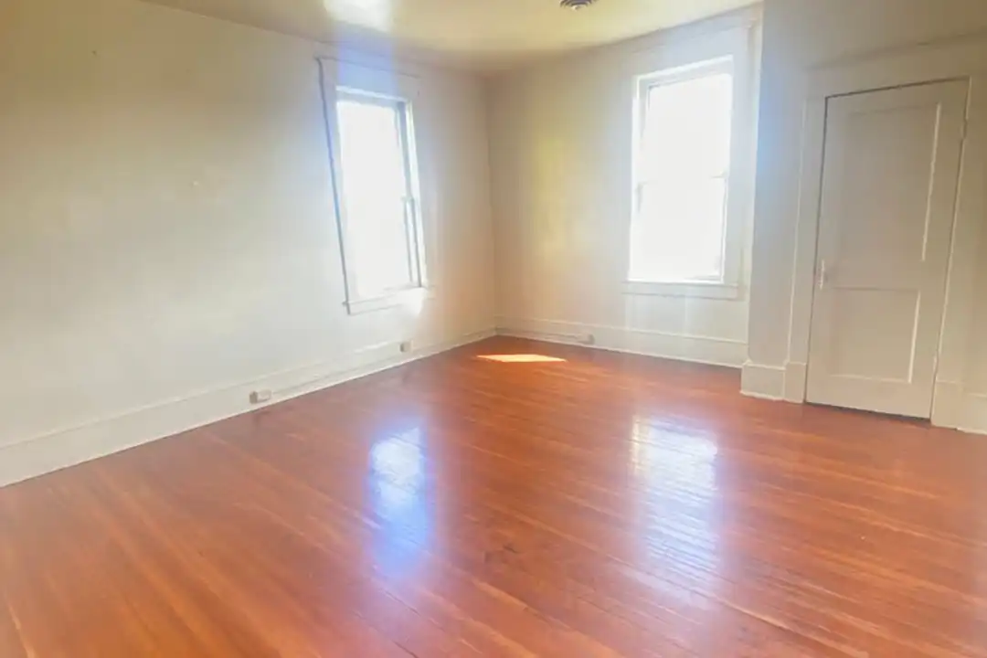 216 Patton Ave NW unit #2 - View 5