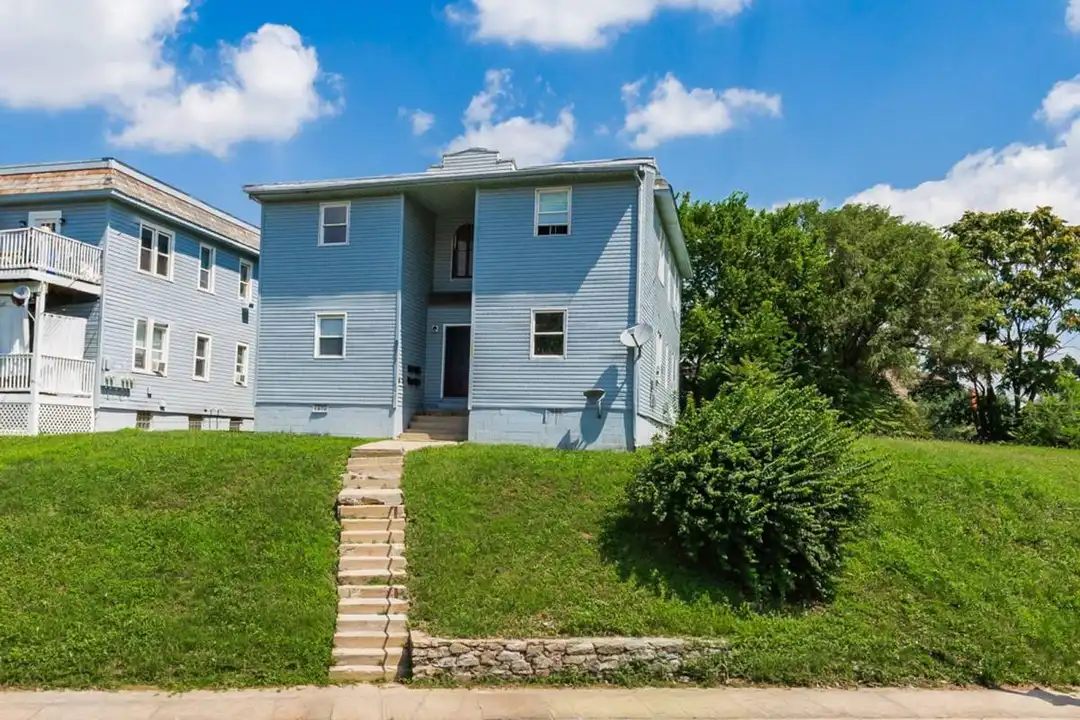 5211 Montgomery Rd unit C – photo 1