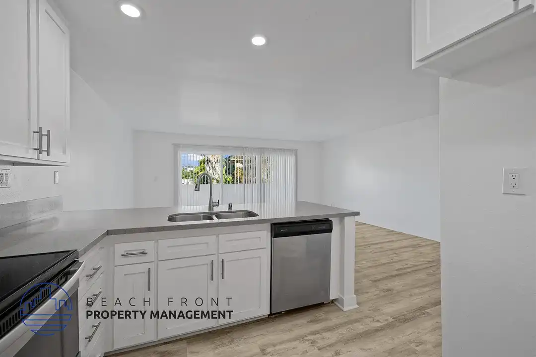 90804 Studio Apartments for Rent – photo 1 of 5