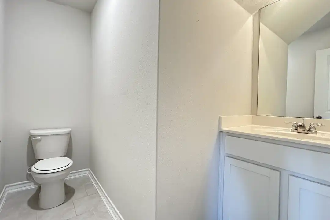 6518 Hoffman Pln - View 3