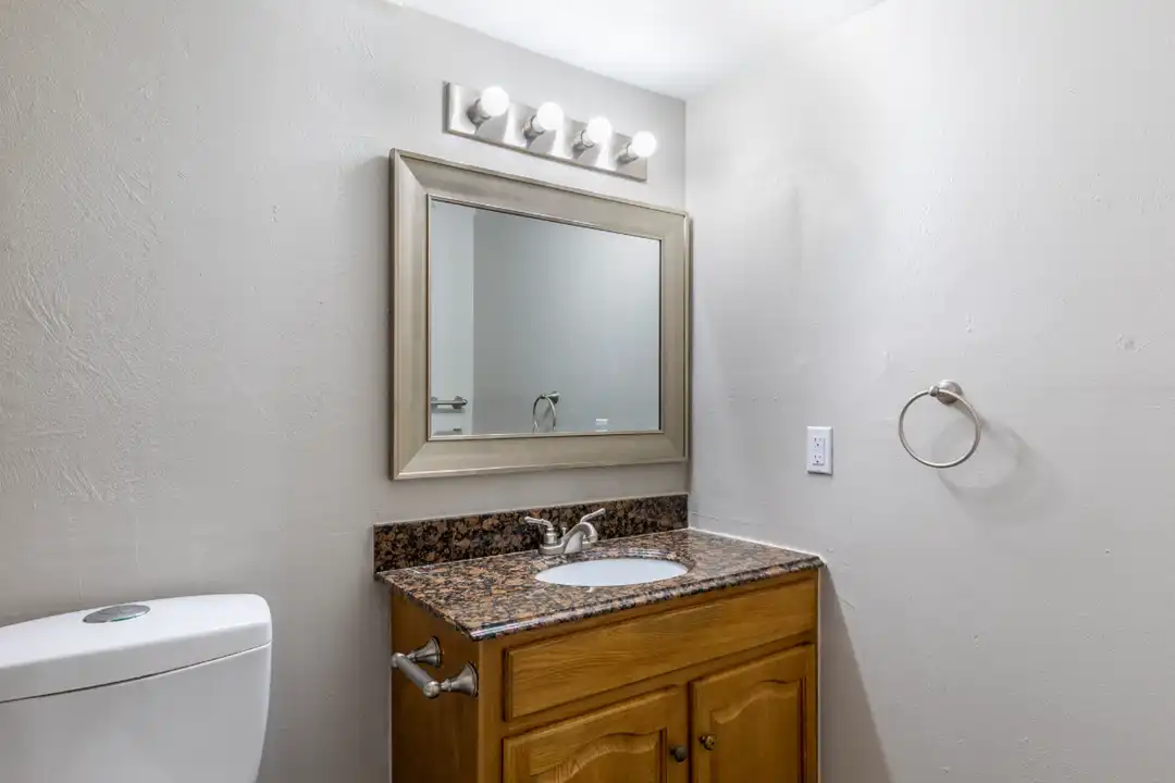 3000 MacArthur Dr - View 5