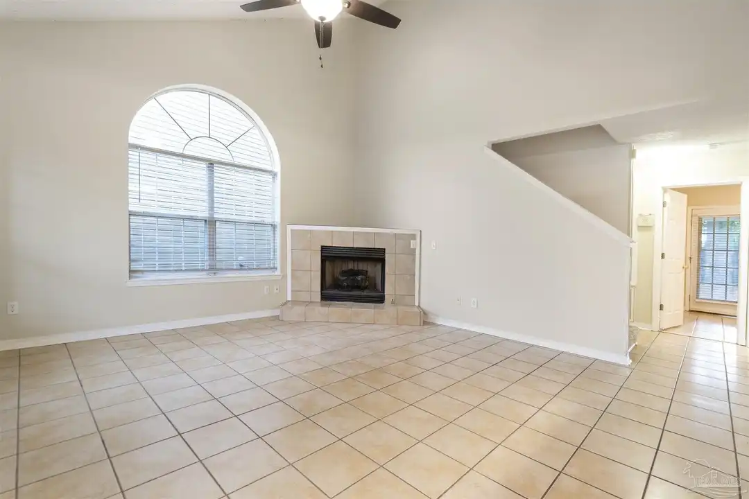 3216 Two Sisters Wy - View 2