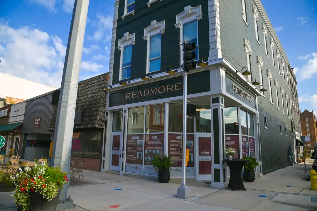 901 1/2 E Main St unit 2 – photo 1 of 11