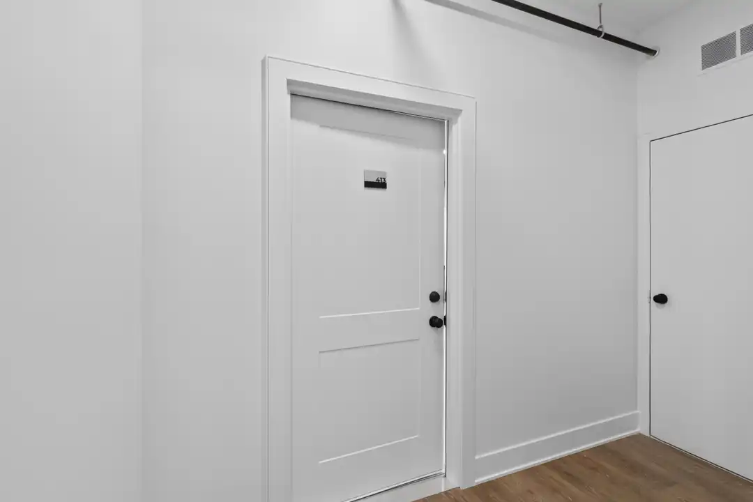 413 W Nine Mile Rd unit B - View 4
