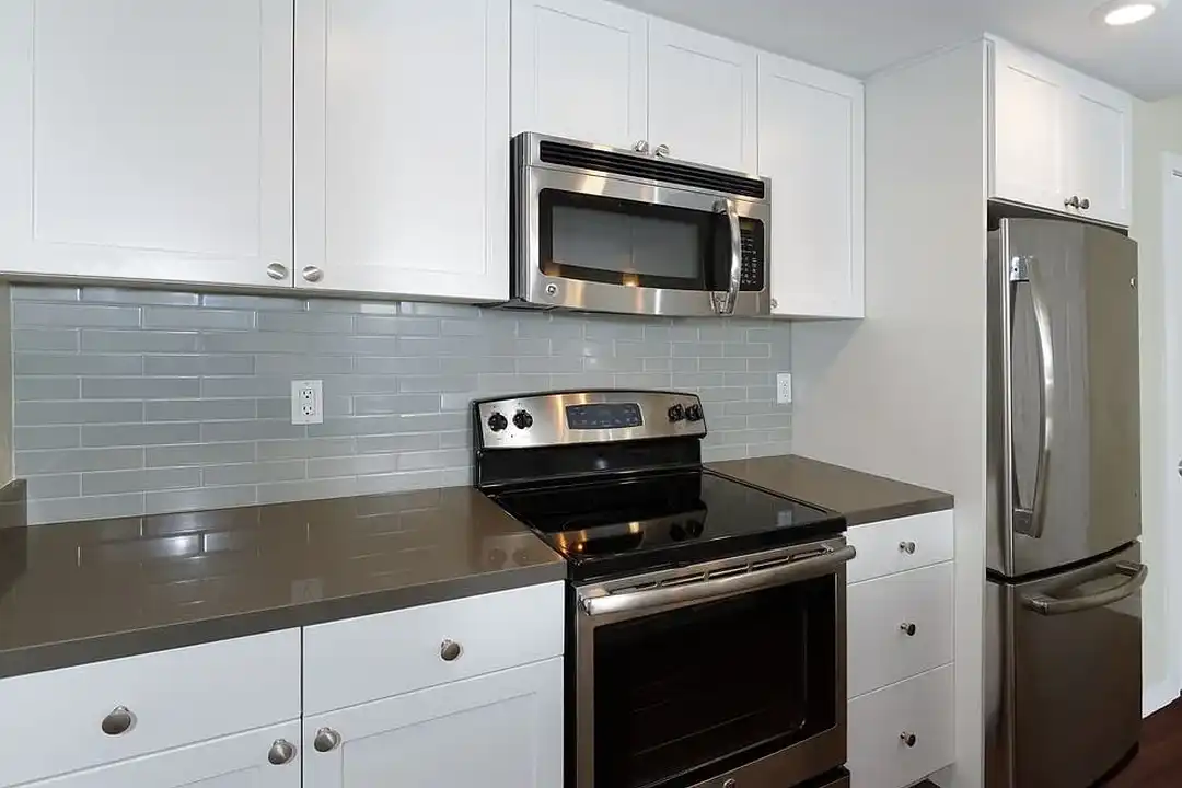 Avalon La Jolla Colony – pohled 5