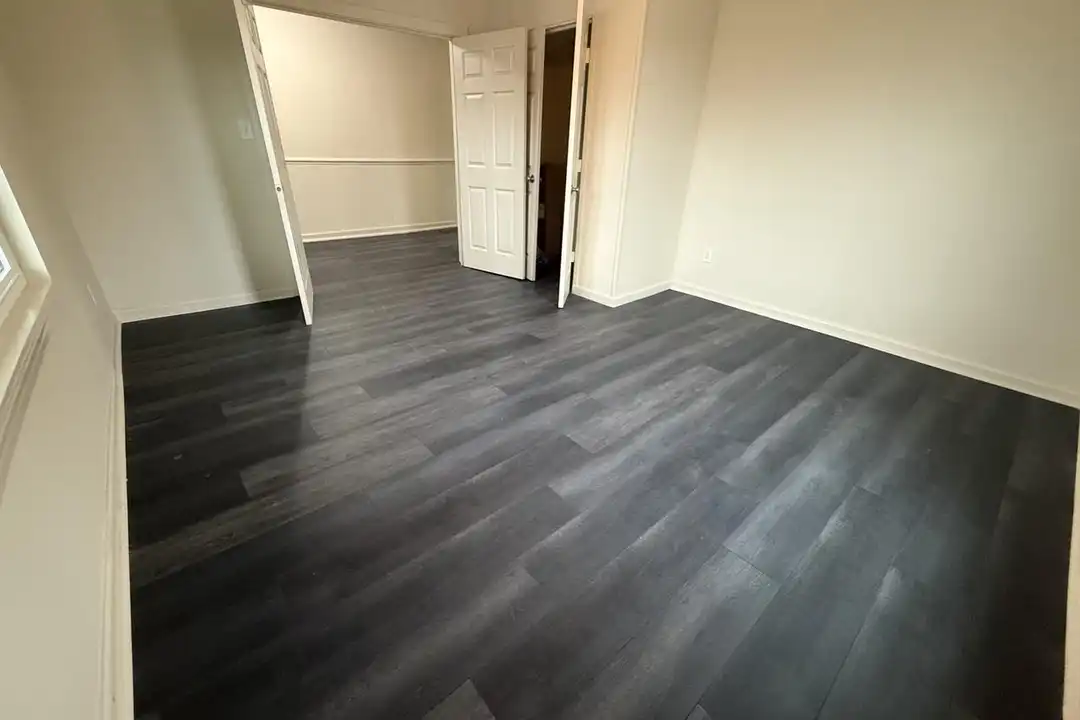202 S Sampson Ave - View 2