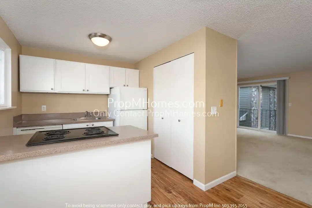 7640 SW 34th Ave unit 7640 SW 34th Avenue - Unit 3 - Widok 6