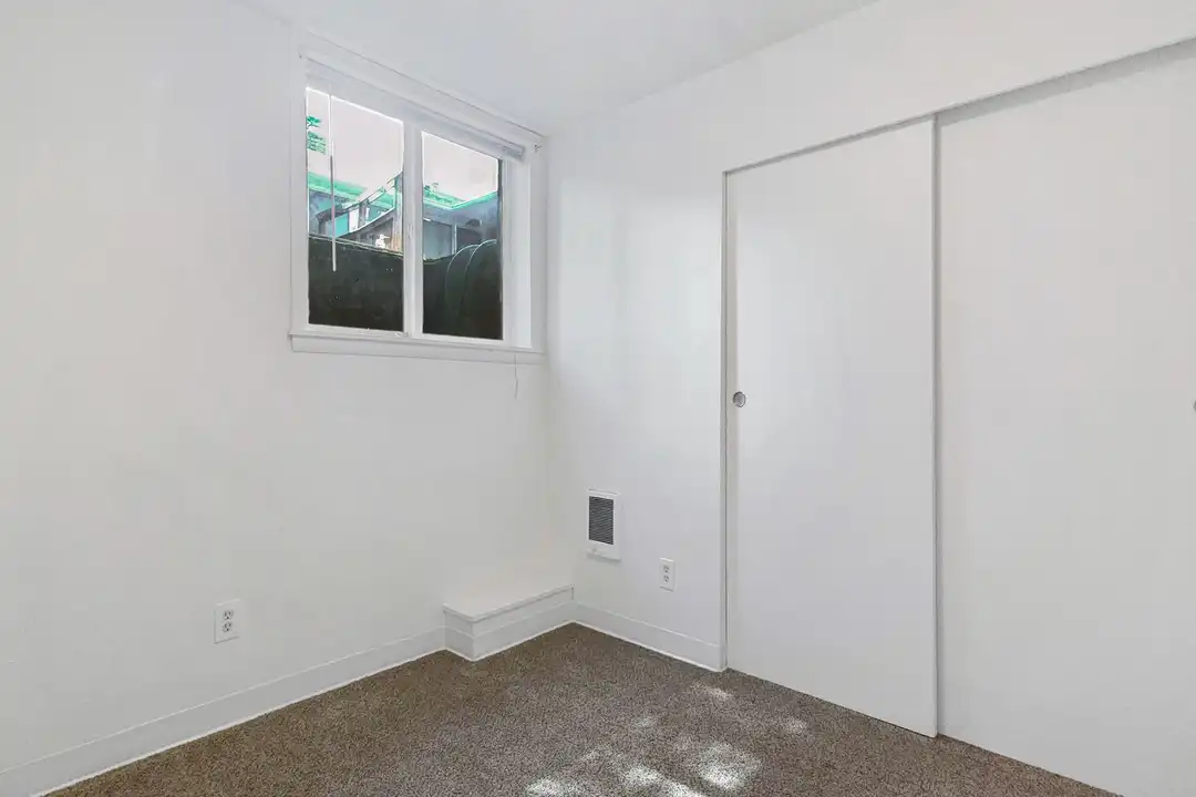 9221 35th Ave SW unit Unit 2 - More