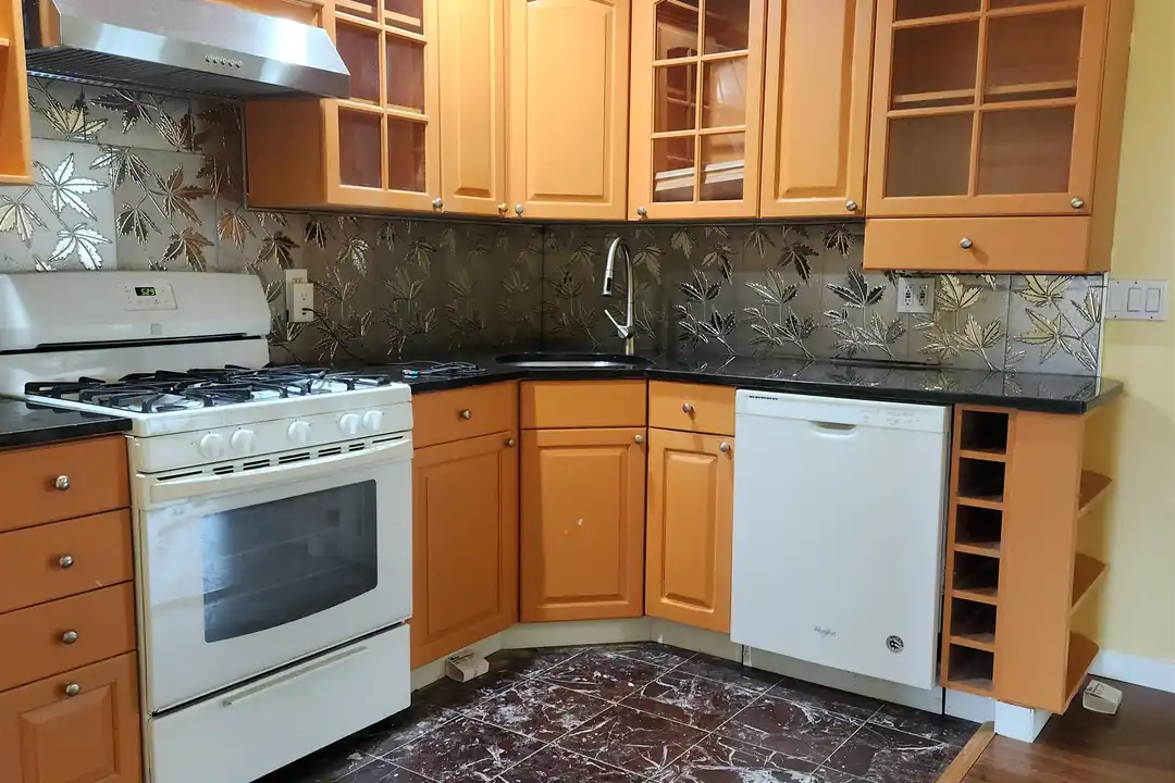 39 Terhune Ave unit 2 - View 4