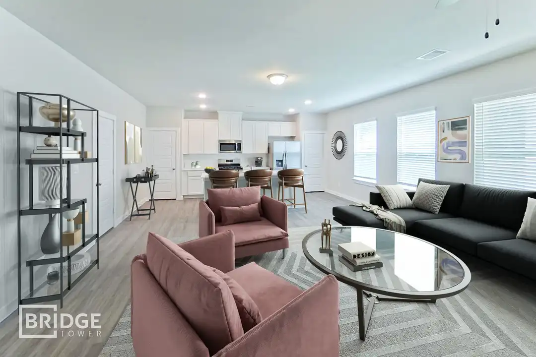 312 Huisache St - View 2