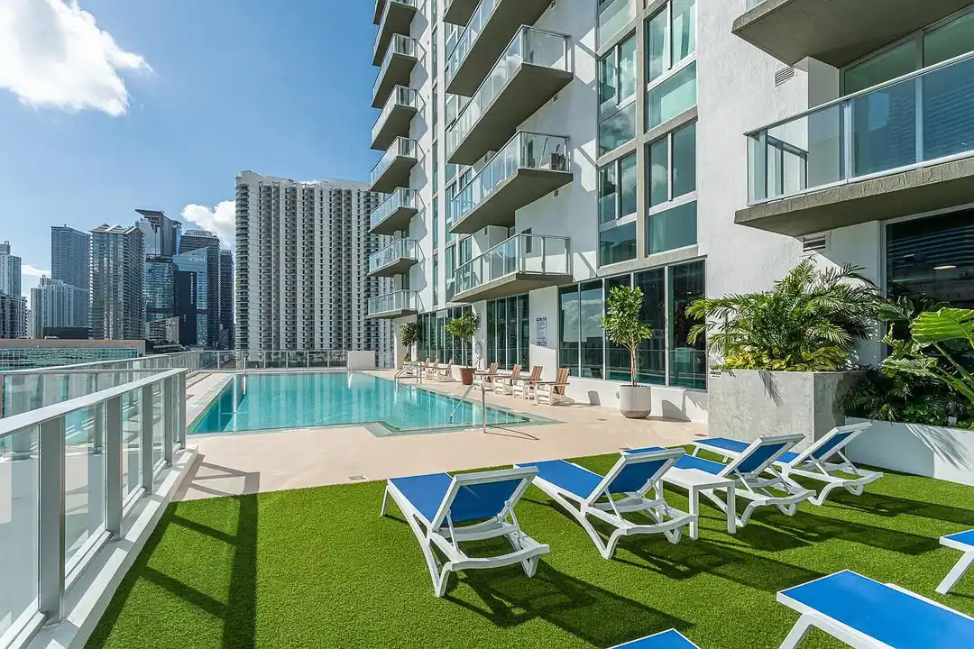 Downtown 1st - 30 SW 1st St - Miami, FL | Rent.