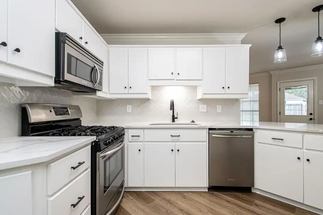 23 Pamela Ln - View 3