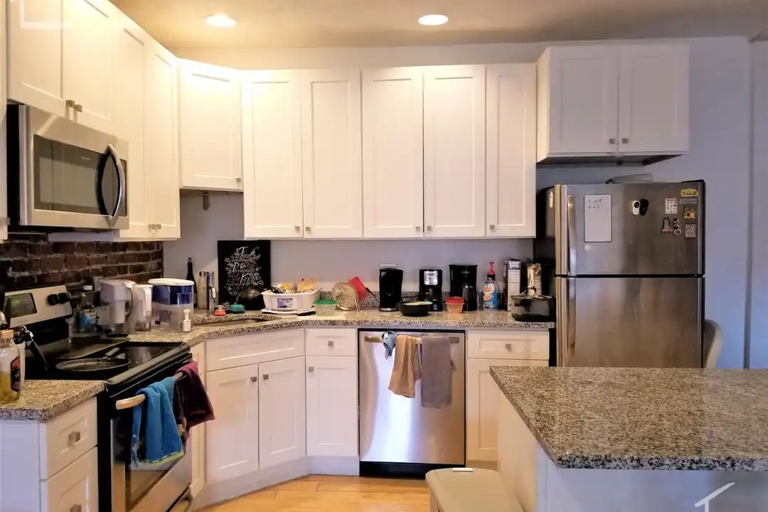 610 Columbus Ave – photo 1
