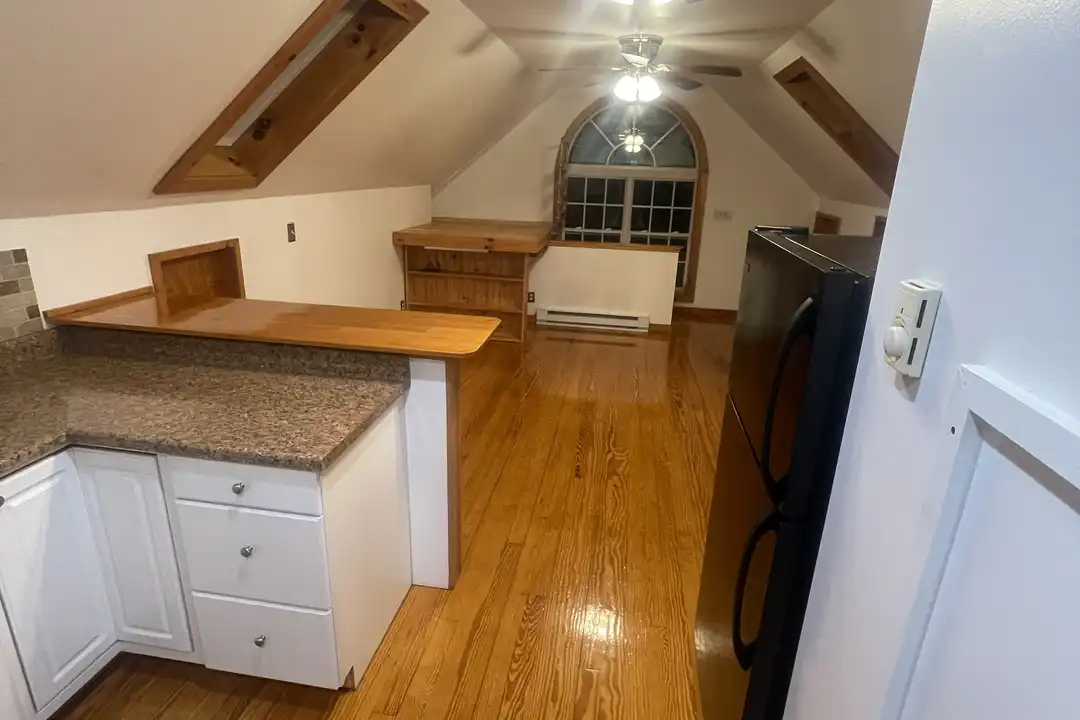 145 Ulster Ave unit Garage apartment – photo 1 of 6
