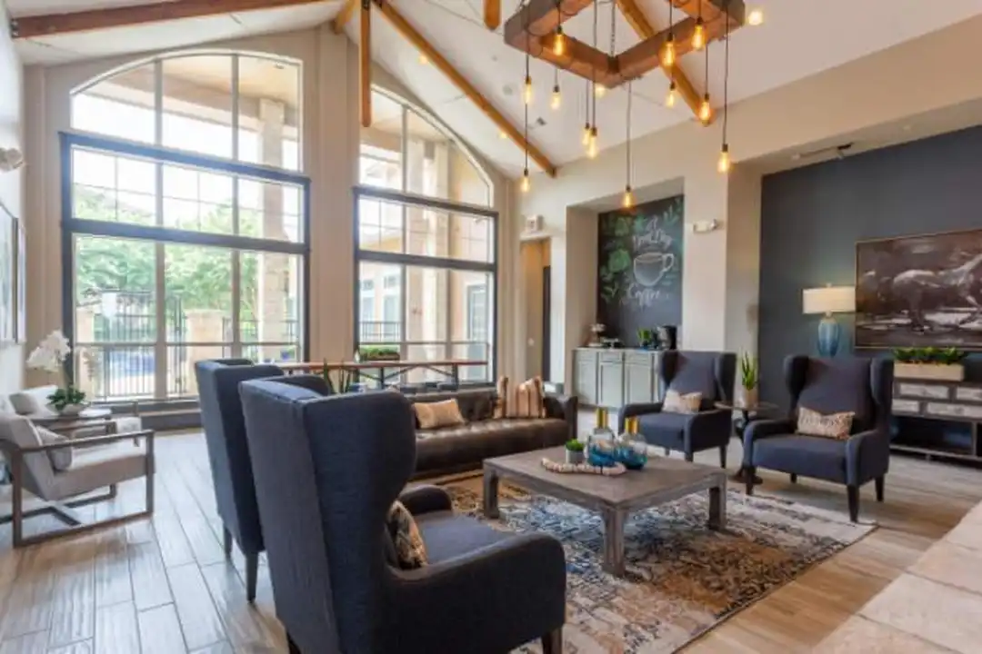 Apartment in San Antonio, Bexar - View 5