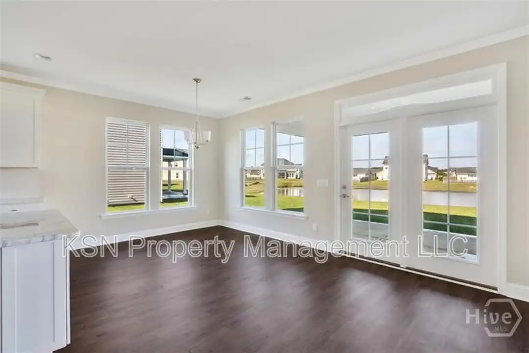 196 Brickhill Cir - View 6