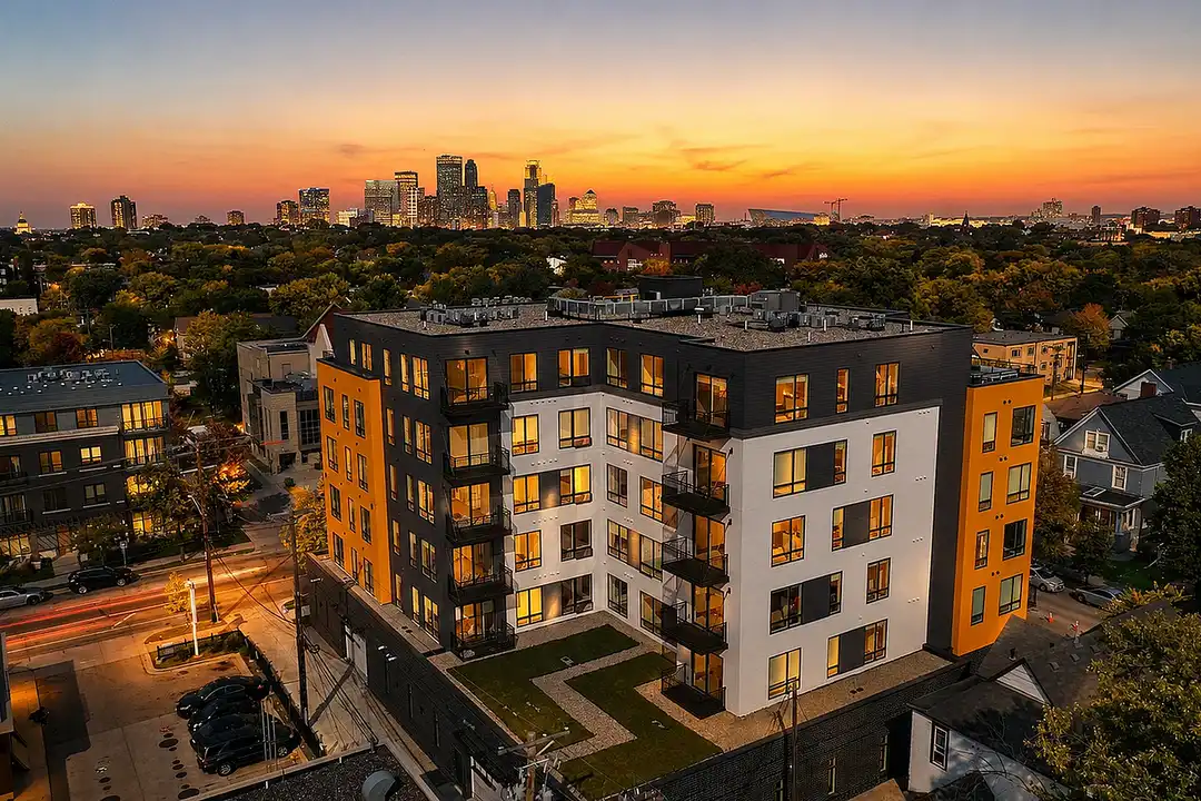 Odie Apartments – pohled 3