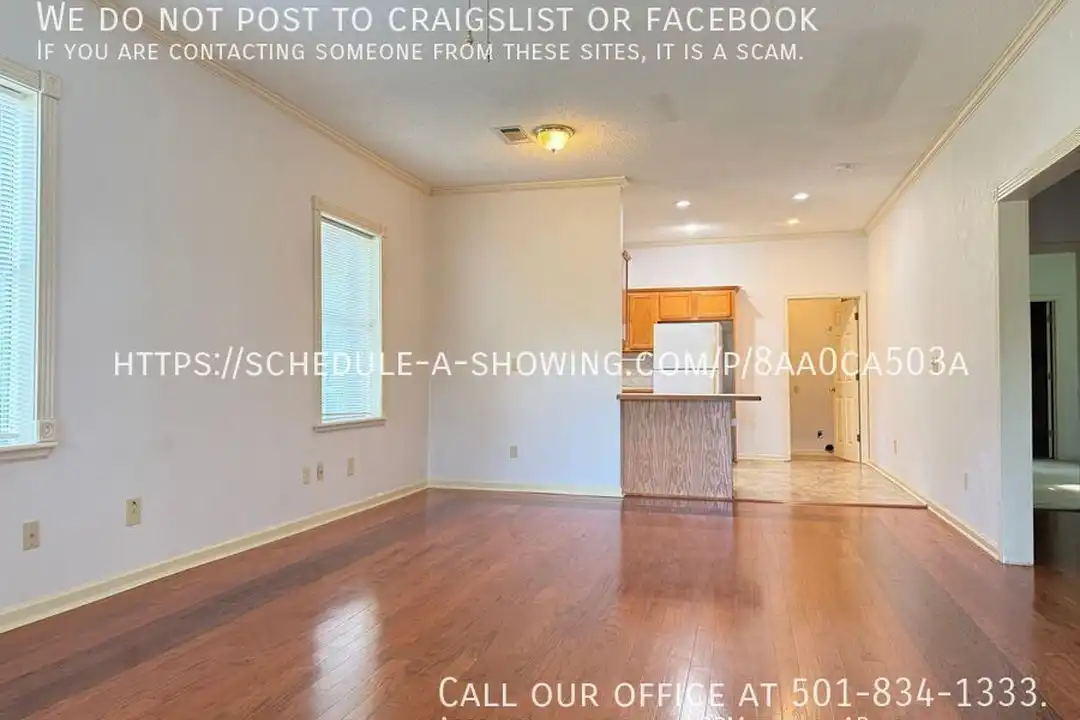 704 E North St - View 3