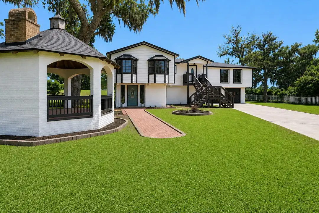 29927 County Rd 25 - View 2
