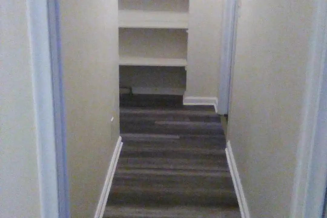 Pine Ridge Apartments – photo 1 of 22