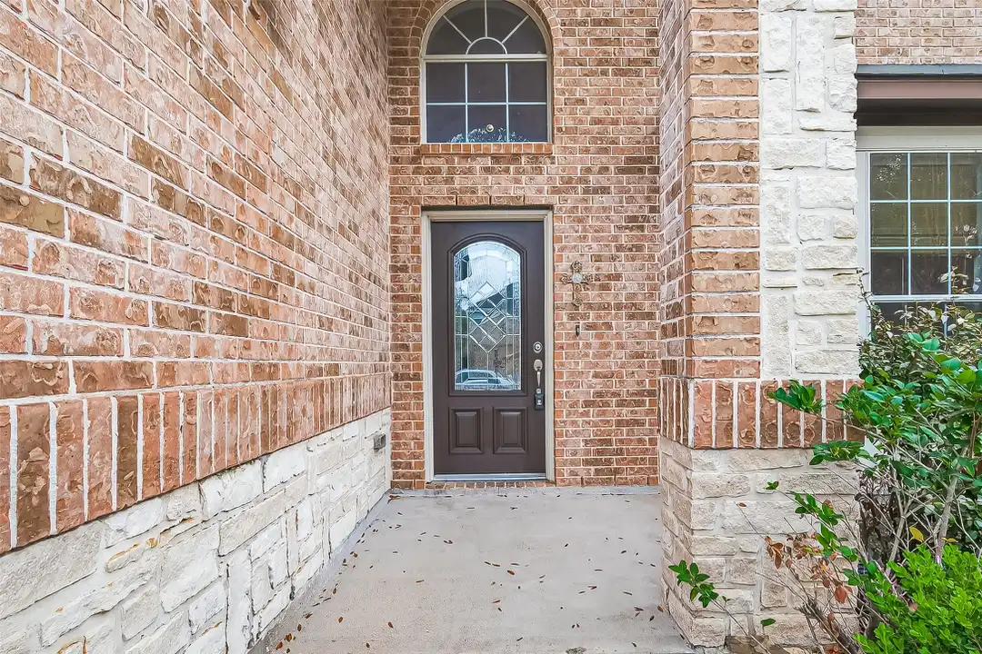 24526 Avellino Ct - View 5
