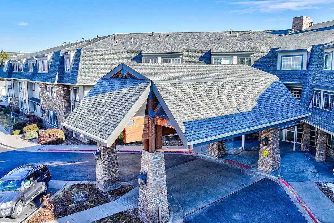 Pinewood Lodge – photo 1