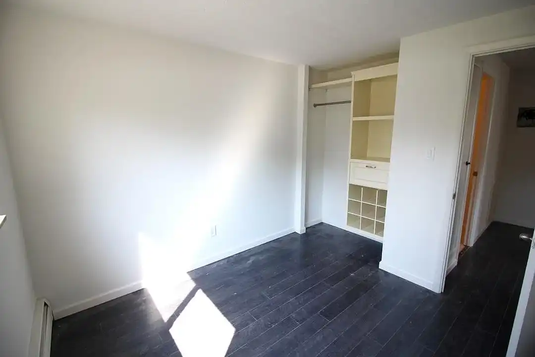 Chelsea Red Door Living – photo 1