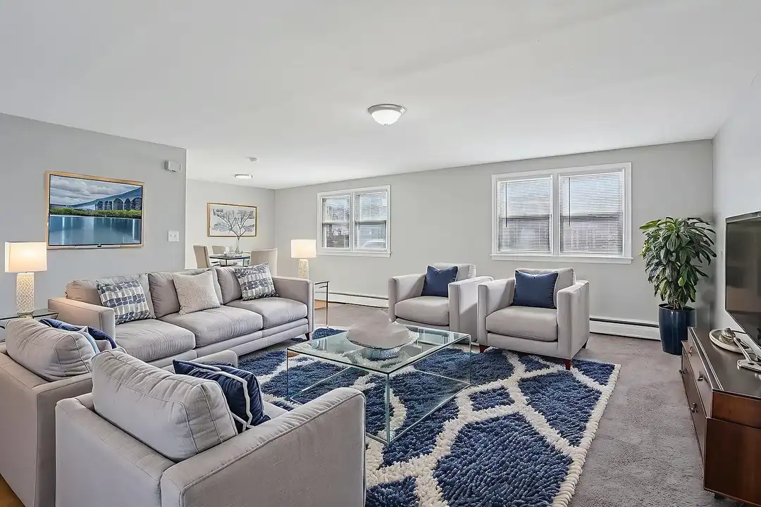 Barry Court Apartments – photo 1 of 15