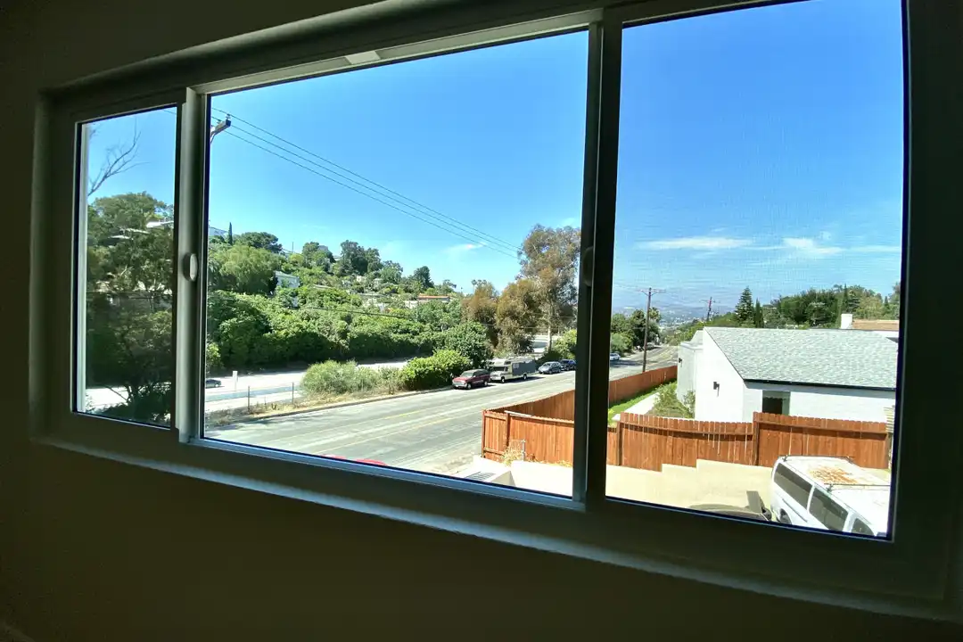 2147 Baxter St unit 9 - View 5