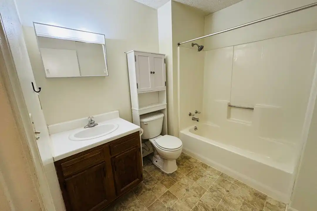 804 Craigs Mountain Rd unit # B – photo 1 of 9