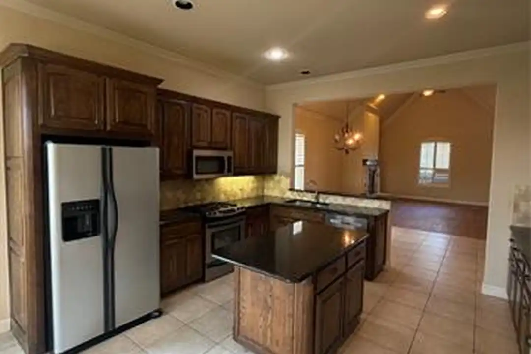 809 S Alamo Rd - View 6