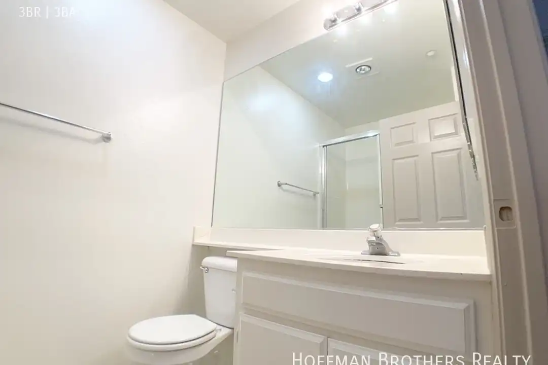 10133 Tabor St - View 6